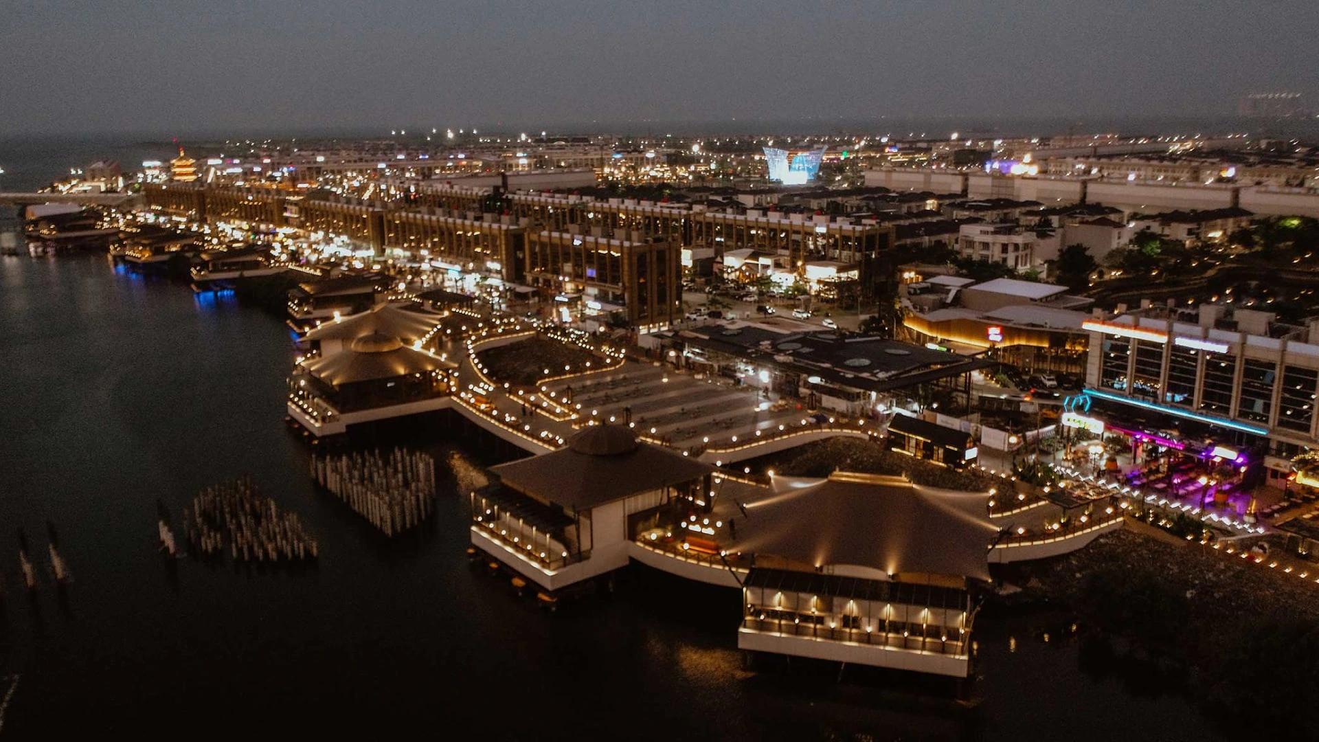 Dive into the vibrant life in PIK district, indulge in a diverse culinary experience, and enjoy a variety of attractions for entertainment.